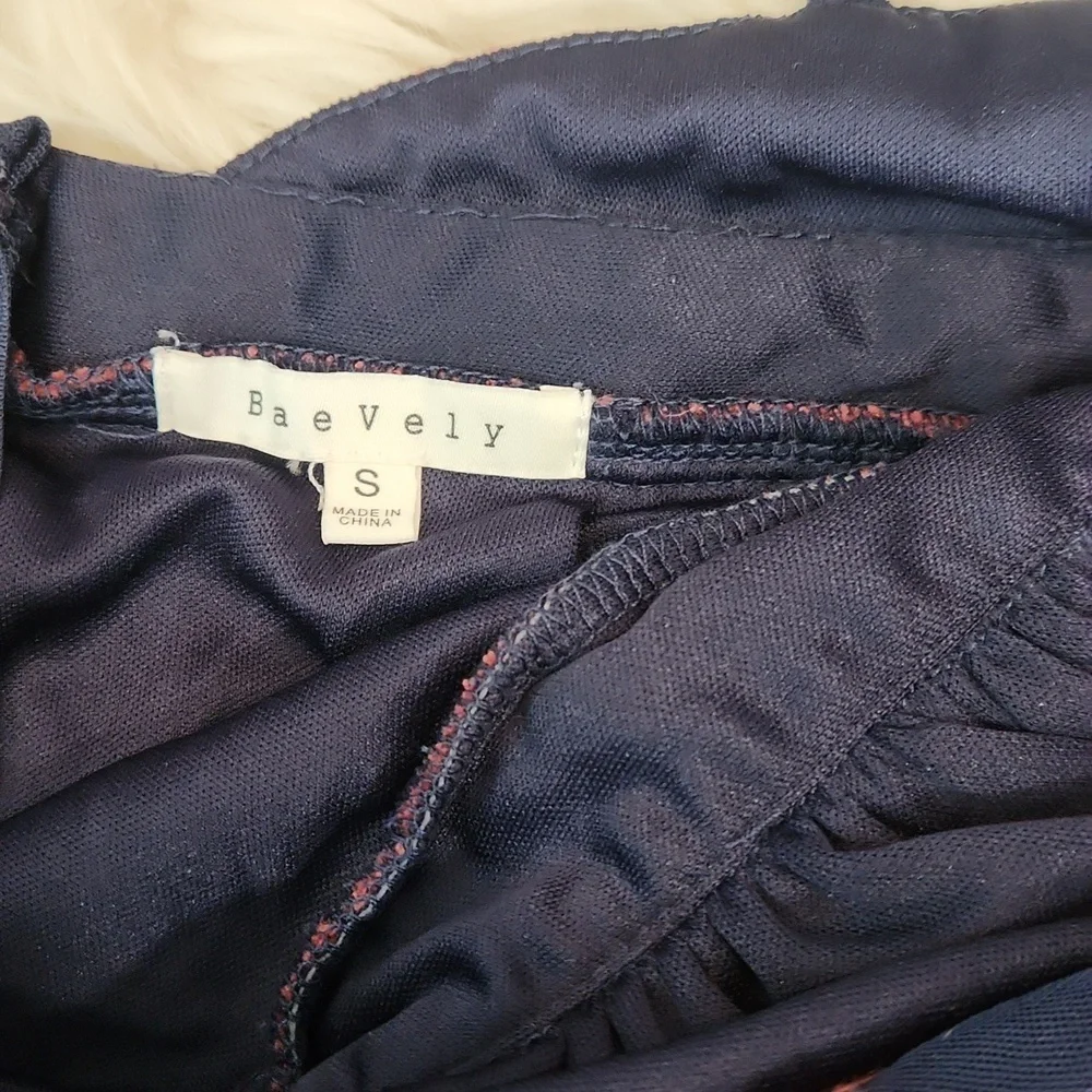 BarVely Lace Empire Waist Embroidered Maxi Dress - Picture 5 of 8